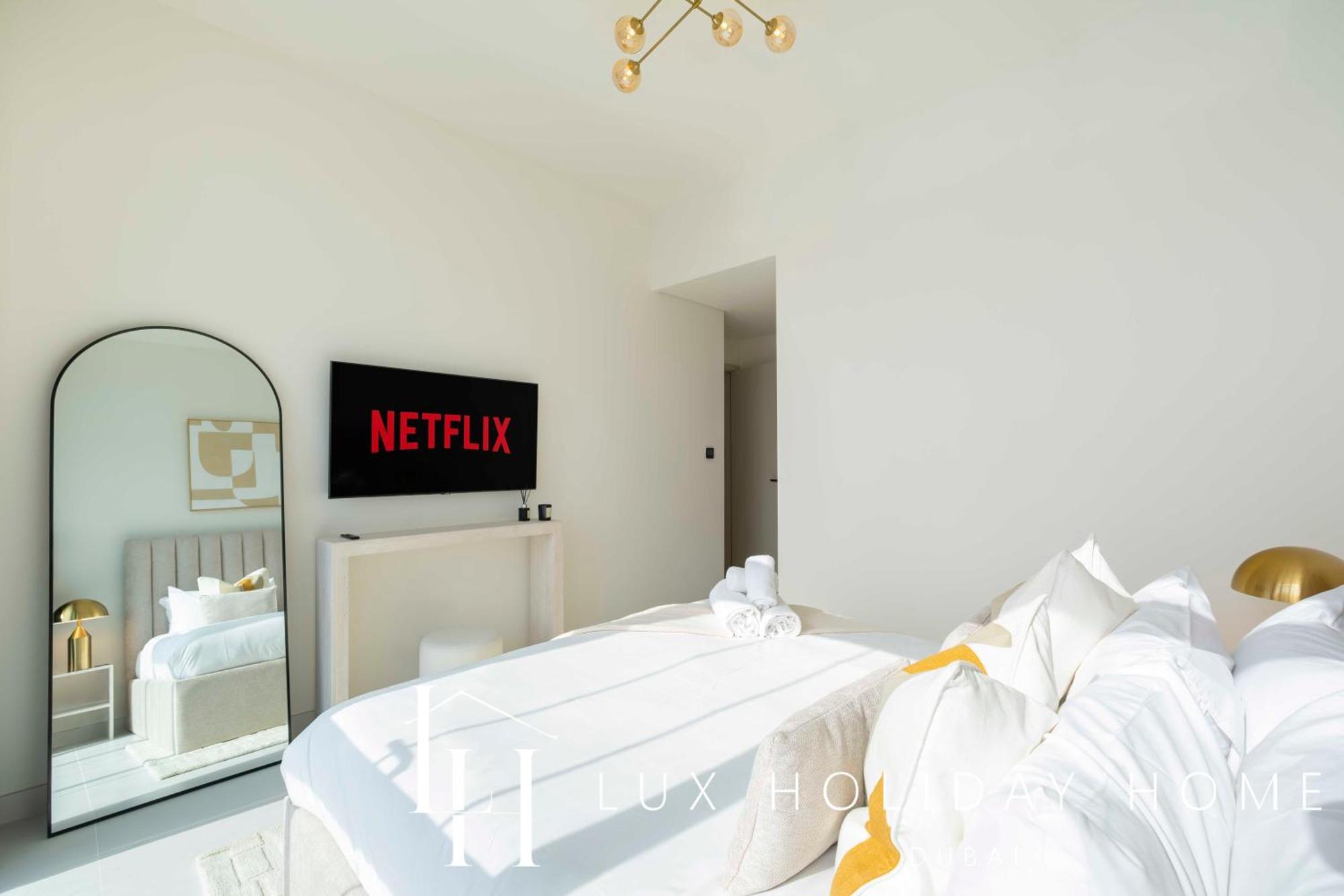 Apartment Lux The Marina Vista Beachfront Dubai